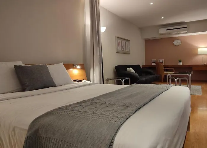 Lombardo Suites